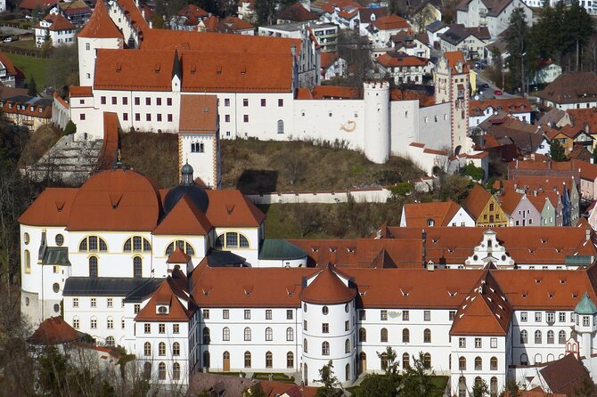 Füssen Private Walking Tour With A Professional Guide - Good To Know