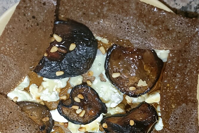 Galettes and Crêpes Cooking Class With Host Table Diner - Good To Know