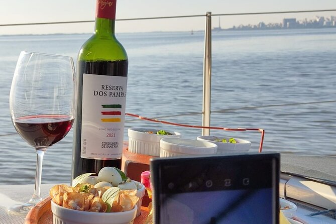 Gastronomic Experience Aboard a Sailboat in Porto Alegre - Good To Know