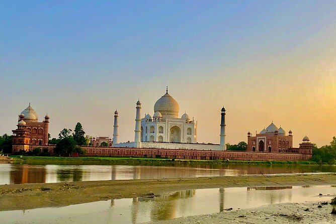 Golden Triangle With Khajuraho and Varanasi - Good To Know