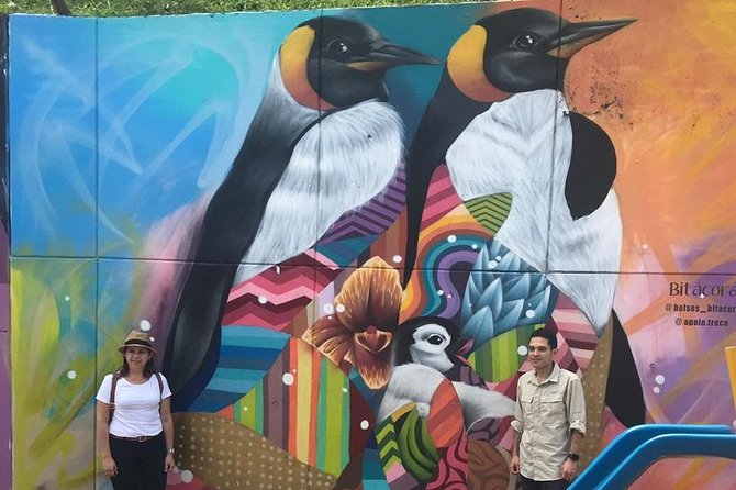 Graffiti Tour Commune 13 – All Inclusive – Medellin – PRIVATE !!!