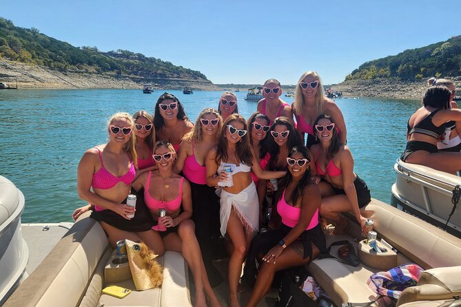 Guatape Lake Pontoon Boat Rental - Good To Know