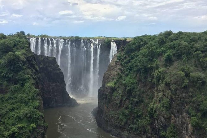 Guided Tour Of Victoria Falls-Zambia - Good To Know