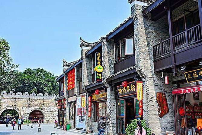 Guilin Walking Tour to Elephant Trunk Hill, Four Lakes and Diecai Hill - Good To Know