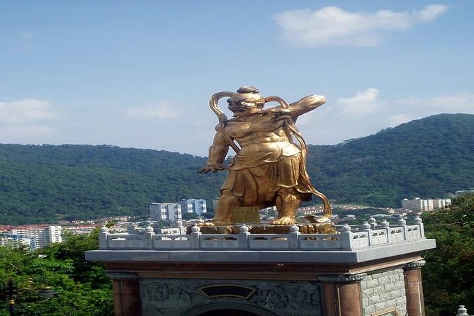Half-Day Penang Kek Lok Si Temple Private Tour