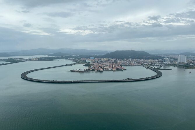 Heli City Tour Over Panama - Good To Know
