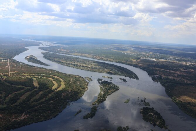 Helicopter Flight Over the Victoria Falls - Good To Know