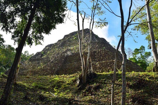 Helicopter Tour to El Mirador and Its Monumental Pyramids - Good To Know