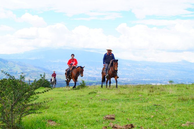 Horseback Riding & Rosefarm From Quito 2 Days / 1 Night (Private Trip) - Good To Know