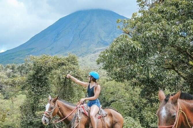 Horseback Riding to the Arenal River or the Volcano - Good To Know