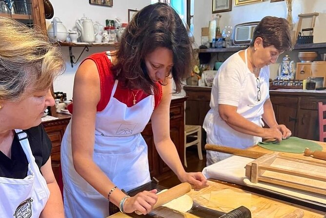 Italian Cooking Lesson and Lunch in an Abruzzo Farmhouse - Good To Know