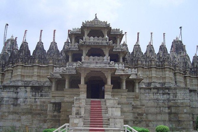 Jain Temple Full Day Tour From Jaisalmer To Udaipur - Good To Know