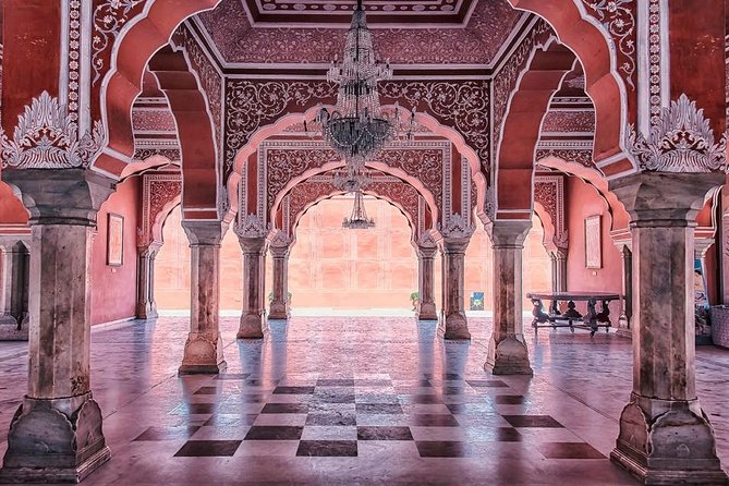 Jaipur City Palace, Hawa Mahal & Jantar Mantar Private Tour - Good To Know