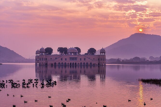 Jaipur Sunrise Tour With a Visit to the Morning Flower Market - Good To Know