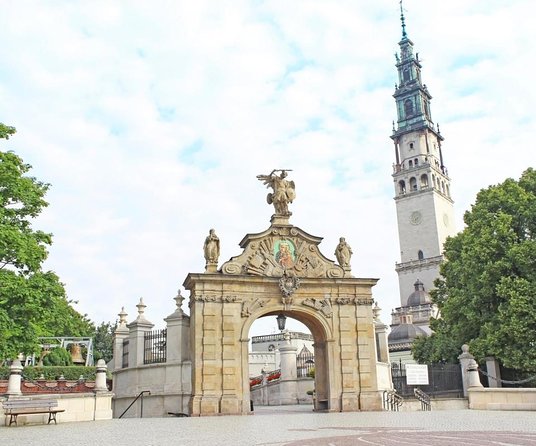 Jasna Gora & Black Madonna Small Group Tour From Warsaw With Lunch - Good To Know