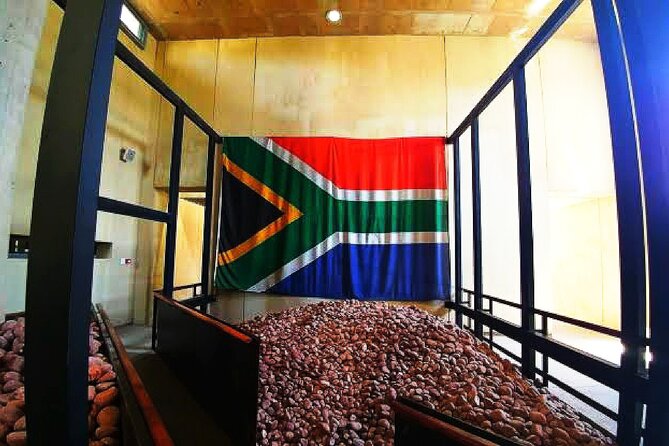 Johannesburg and Apartheid Museum Private Tour - Good To Know