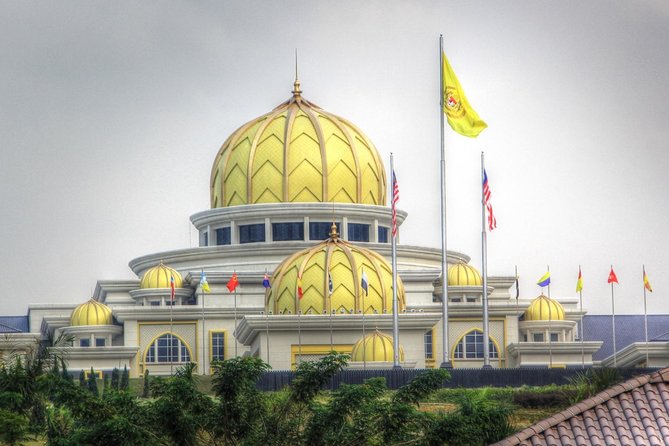 Kuala Lumpur Tour With Tour Guide - Good To Know