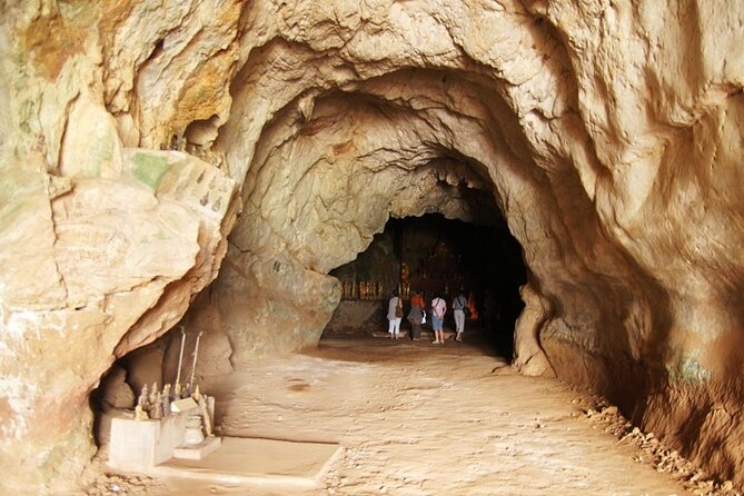 Kuangsi Waterfall Tour With Sunset Mekong Cruiser to Pakou Cave - Good To Know