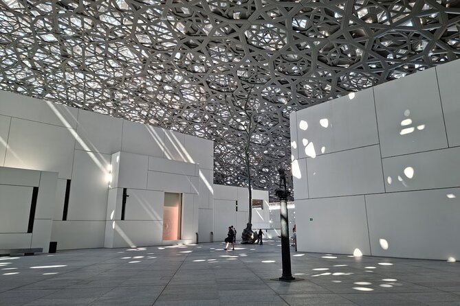 Louvre Museum and Sheikh Zayed Mosque Private Tour - Good To Know