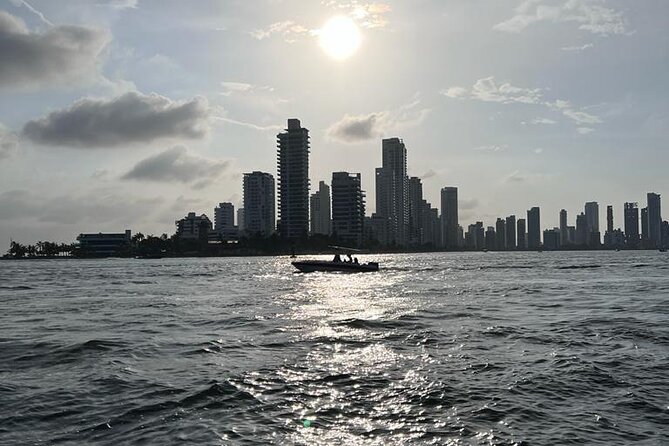 Love and Sunset Tour Cartagena - Good To Know