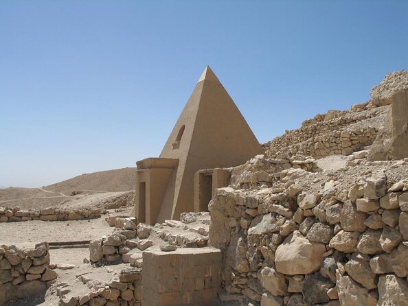 Luxor Day Tour to Habu Temple , Valley of the Nobles and Deir El Madina - Good To Know