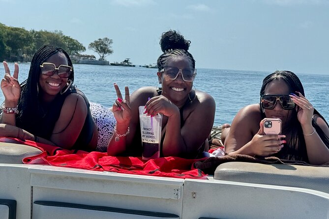 Luxury Boat Trip to the Rosario Islands - Good To Know