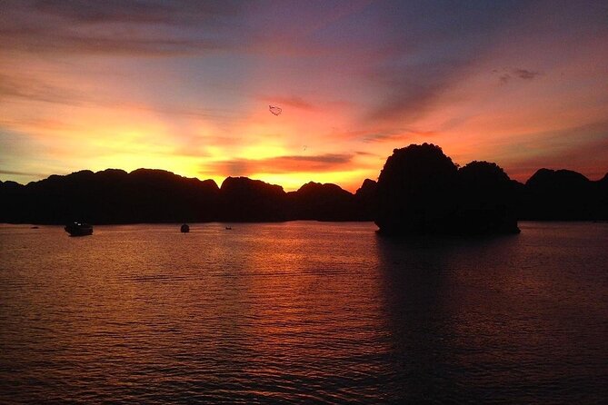Luxury Sunset Tour: Kayaking and Swimming to Admire Lan Ha Bay - Good To Know
