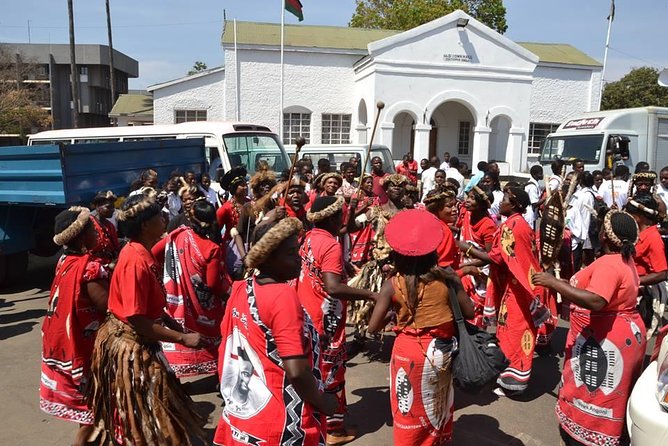 Magic Christmas Tour in Blantyre (Malawi) - Good To Know