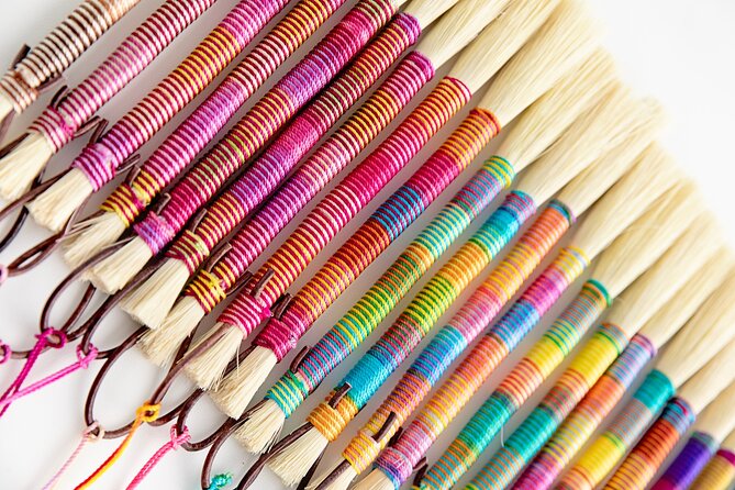 Make Your Own Keyboard Brush Workshop in France - Good To Know