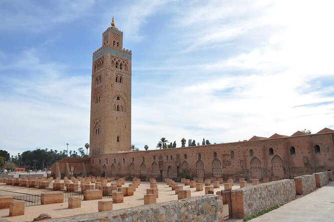 Marrakech : Saadian Tombs , Bahia Palace and Medina Tour - Tour Details