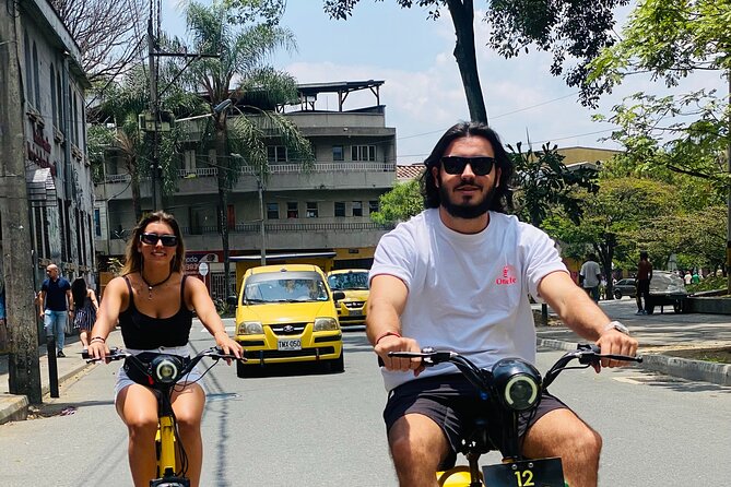 Medellín by Electric Bike 360° (Center + Market + Comuna 13) - Good To Know