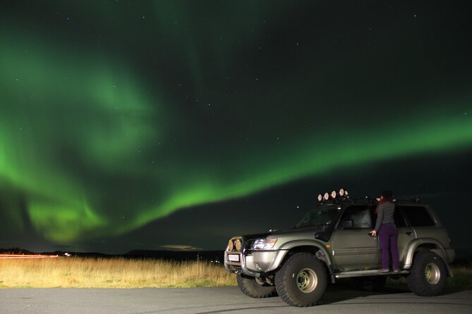 Northern Lights Hunt in a Super Jeep - Good To Know