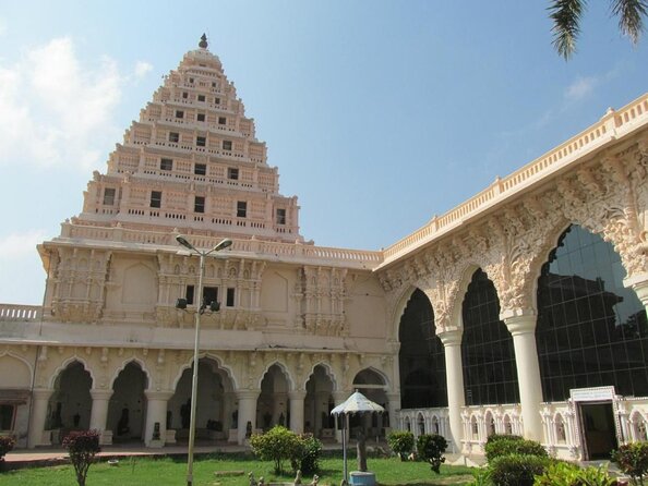 One-Day Tour From Madurai to Trichy and Thanjavur - Good To Know