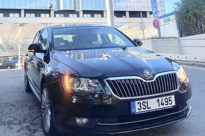 One Way Private Transfer From Berlin to Prague for up to 4 People - Good To Know