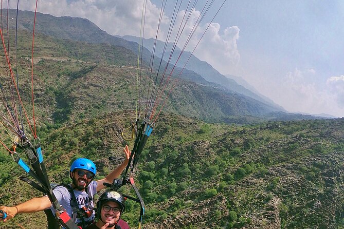 Paragliding Activity in Saudi Arabia - Good To Know