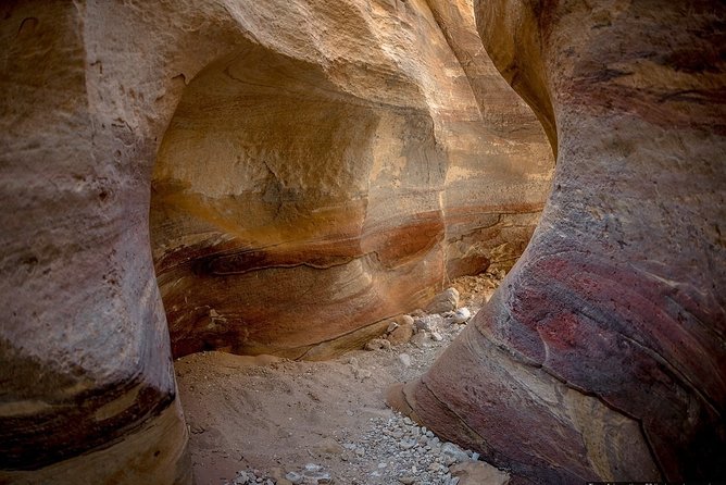 Petra Guided Trails ( Wadi Mudhluim Trail ) - Good To Know