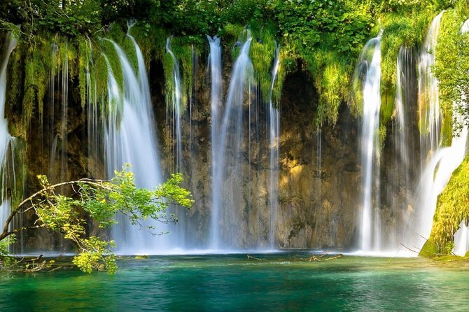 Plitvice Lakes Private Sightseeing Tour From Zagreb With Transfer - Good To Know