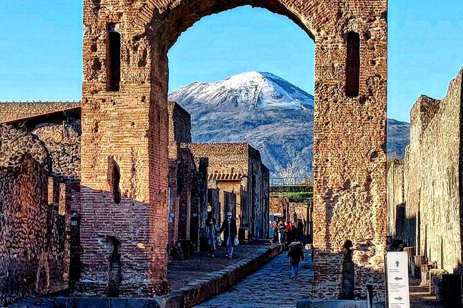 Pompeii Skip the Line Shared Group Tour - Good To Know
