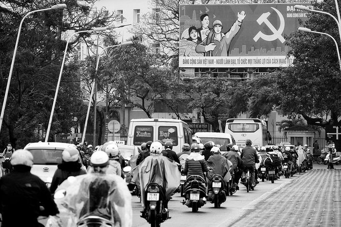 Prague Communism Tour Inc Nuclear Bunker - Good To Know