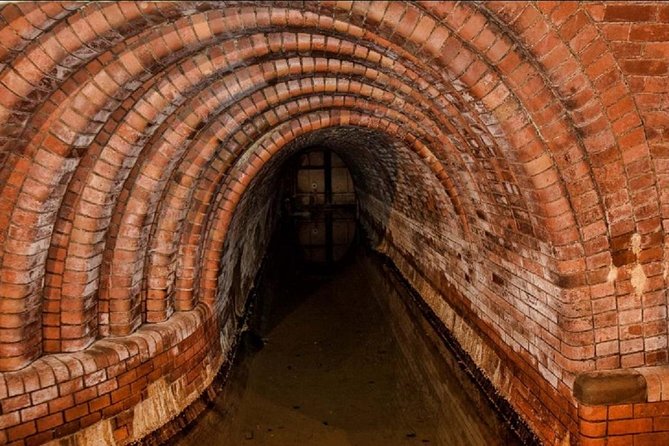 Prague Underground Trip - Good To Know