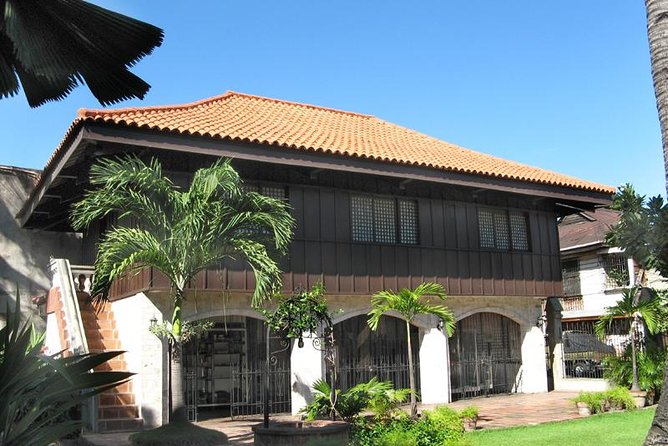 Private Arrival Transfer: Mactan-Cebu International Airport to Hotel