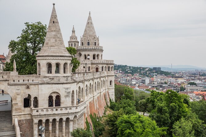Private Castle Tour With Matthias Church Visit - Inclusions Provided