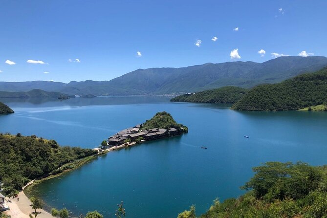 Private Day Tour to Lugu Lake From Lijiang - Good To Know
