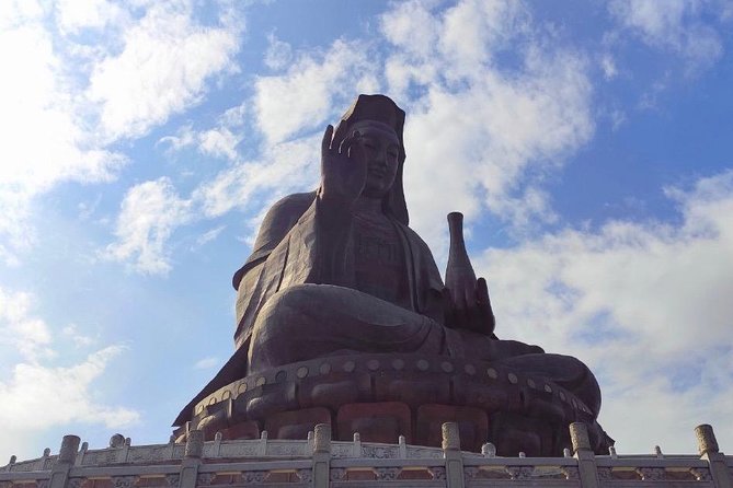 Private Day Tour to Mt Xiqiao From Guangzhou - Good To Know
