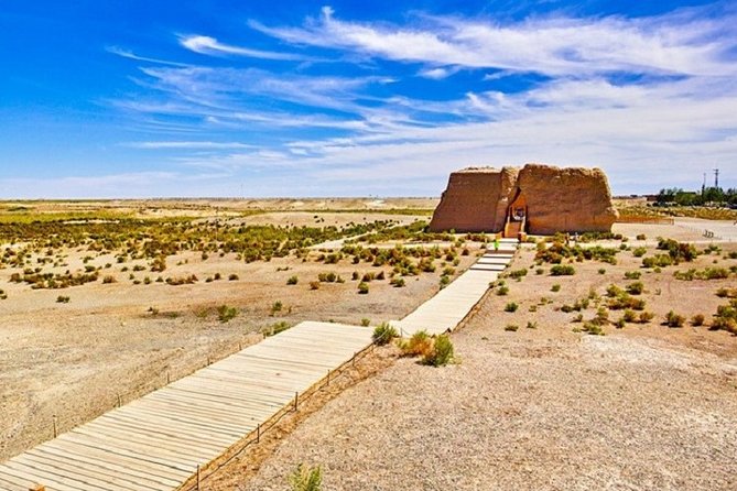 Private Dunhuang Day Tour to Yardan Park, Yumenguan & Yangguan Pass - Good To Know