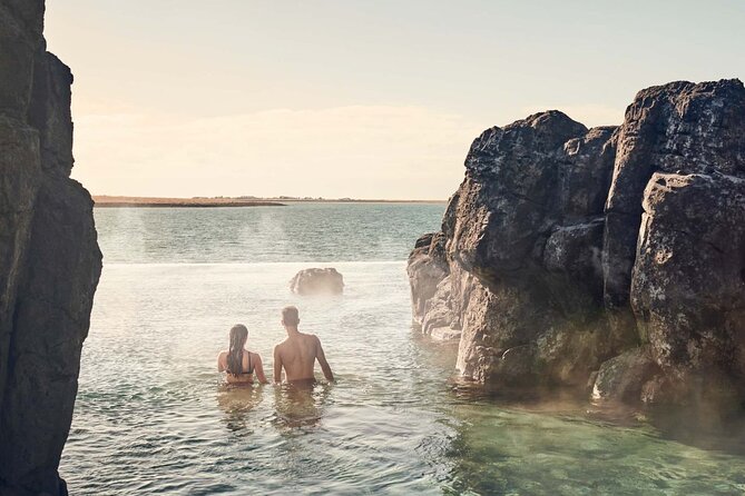 Private Golden Circle & Sky Lagoon Transfer by VAN With PRO Photo