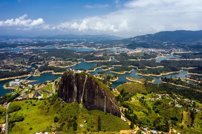 Private Half Day Tour to Peñol Stone From Medellin - Good To Know