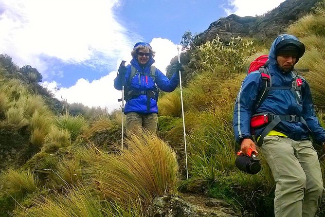 Private Hiking Tour to Ruco Pichincha & Teleferico - Tour Highlights