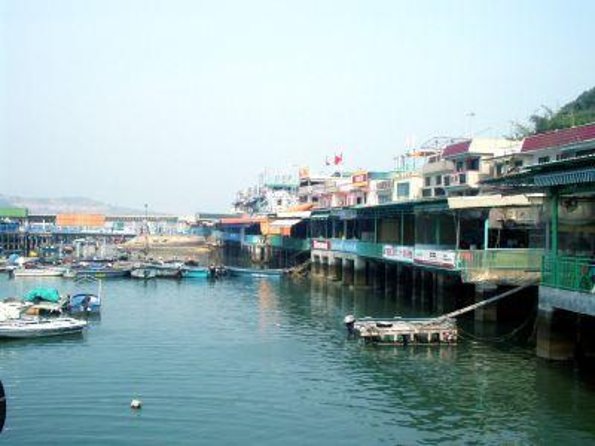 Private Hong Kong Lamma Island Day Tour - Good To Know