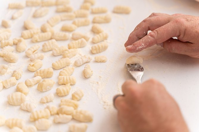 Private Pasta & Tiramisu Class at a Cesarinas Home With Tasting: Civitavecchia - Event Details